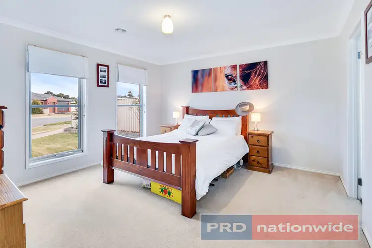 Second view of Homely house listing, 5 Samoth Court, Miners Rest VIC 3352