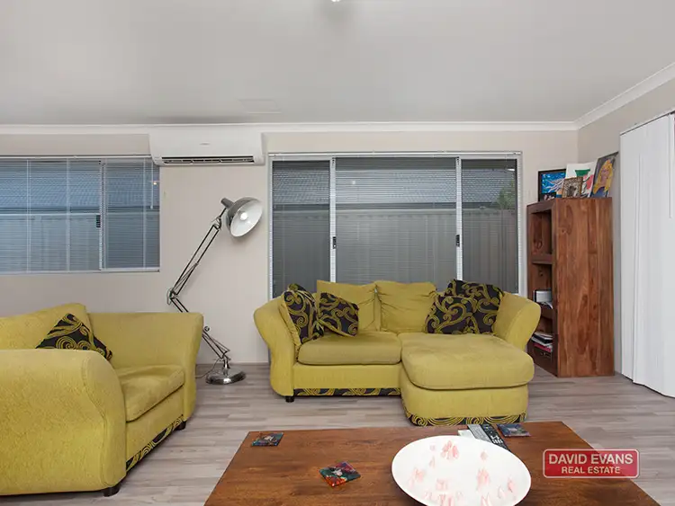 Seventh view of Homely house listing, 5 Damperia Green, Sinagra WA 6065