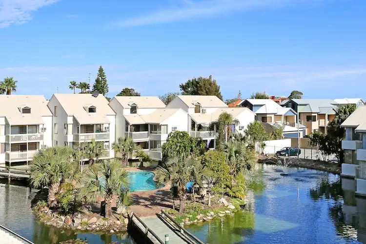 9/132 Mandurah Terrace, Mandurah WA 6210