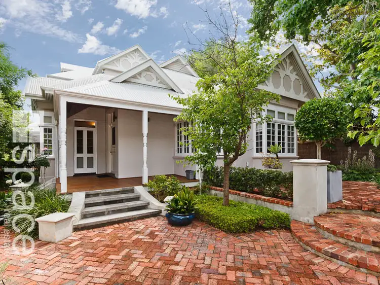 13 Wood Street, Swanbourne WA 6010