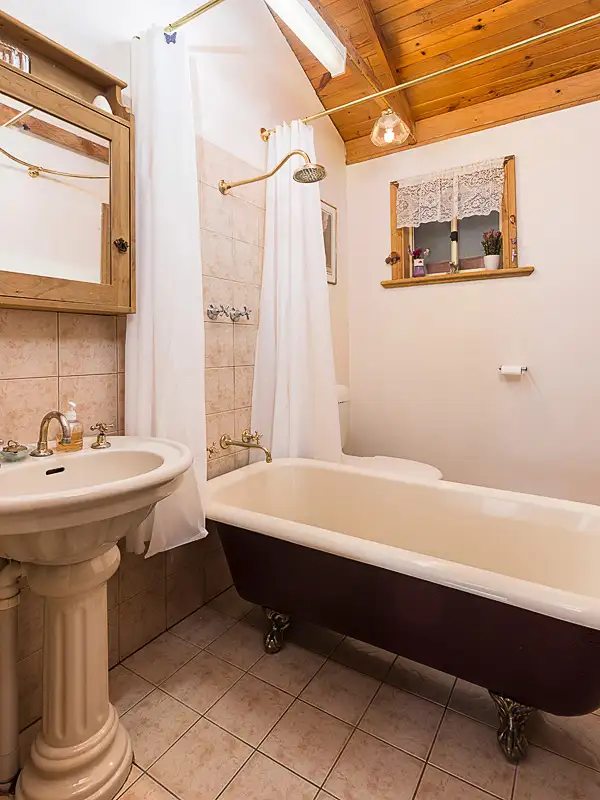 Fourth view of Homely house listing, 11 Carruthers Court, Strathalbyn SA 5255