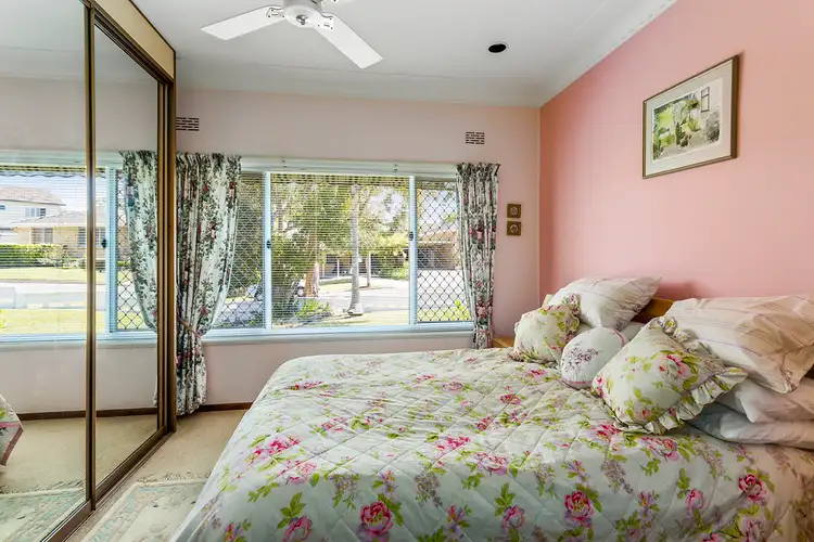 Sixth view of Homely house listing, 8 Darryl Place, Gymea Bay NSW 2227