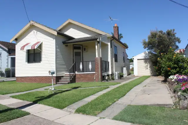 10 Lloyd Road, Lambton NSW 2299