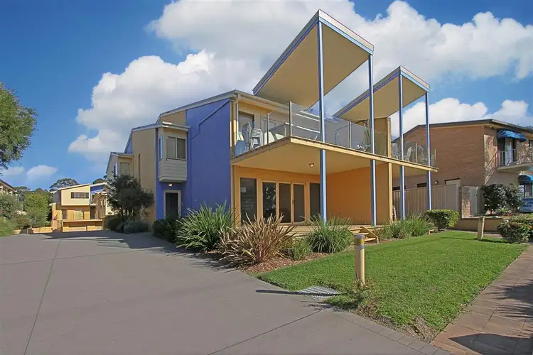 1/224 Beach Road, Batehaven NSW 2536