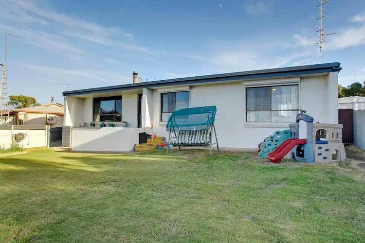 8 Wandana Ave, Port Lincoln SA 5606