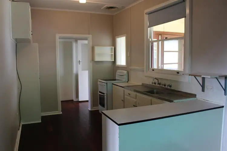 Third view of Homely house listing, 5 English Street, Bordertown SA 5268