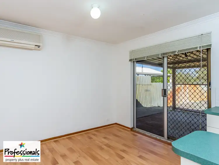 Seventh view of Homely house listing, 6 Frankland Court, Gosnells WA 6110