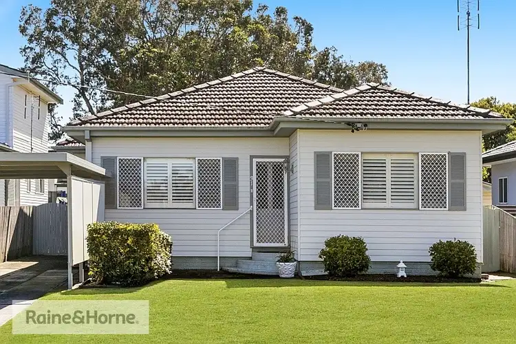 31 Veron Road, Umina Beach NSW 2257