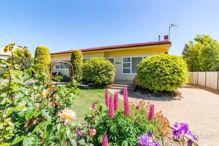 235 March Street, Orange NSW 2800