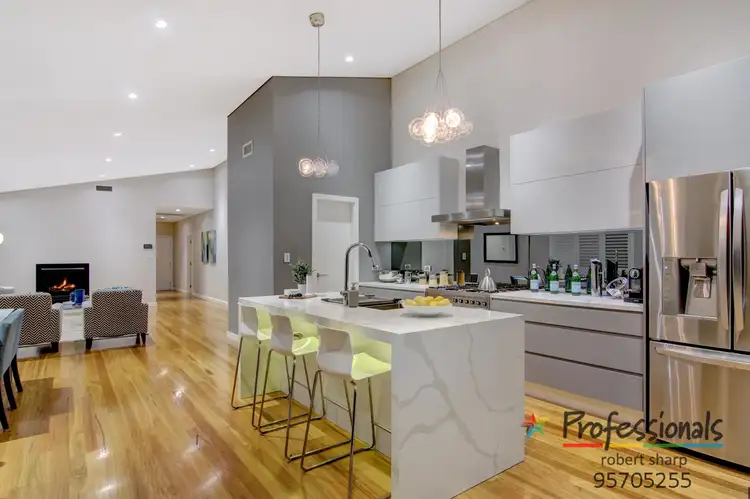 15 Violet Street, Roselands NSW 2196
