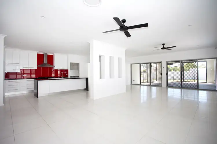 36 Vassallo Drive, Glenella QLD 4740