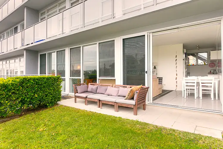 Second view of Homely apartment listing, 6/127 Queenscliff Road, Queenscliff NSW 2096