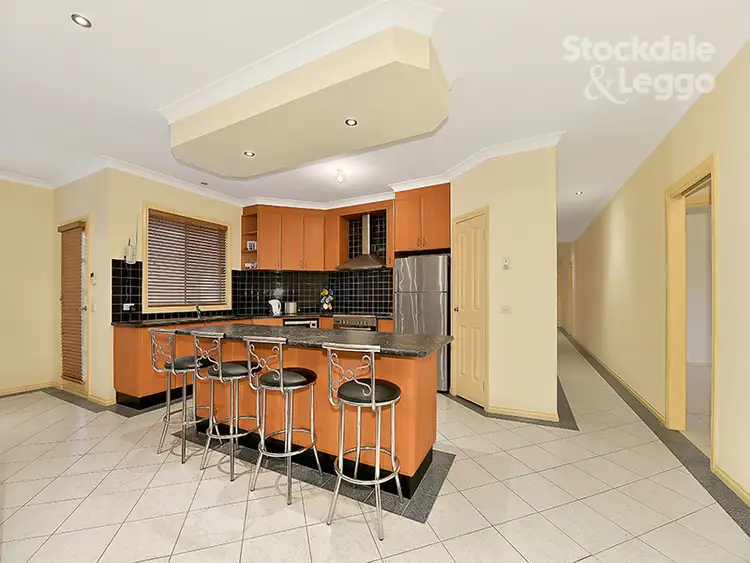 Fourth view of Homely house listing, 20 Lira Court, Thomastown VIC 3074