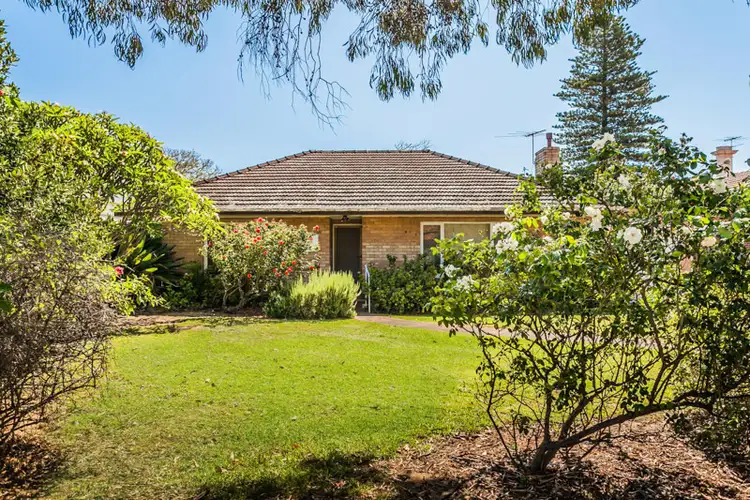 37 Moss Street, East Fremantle WA 6158