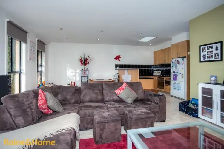 Fifth view of Homely house listing, 2/20 Turnberry Drive, Sunbury VIC 3429