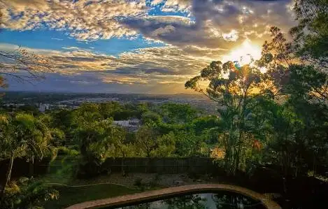 81 Dennis Road, Springwood QLD 4127