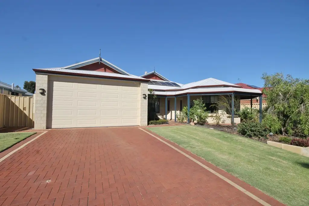 Main view of Homely house listing, 10 Avon Gardens, Millbridge WA 6232