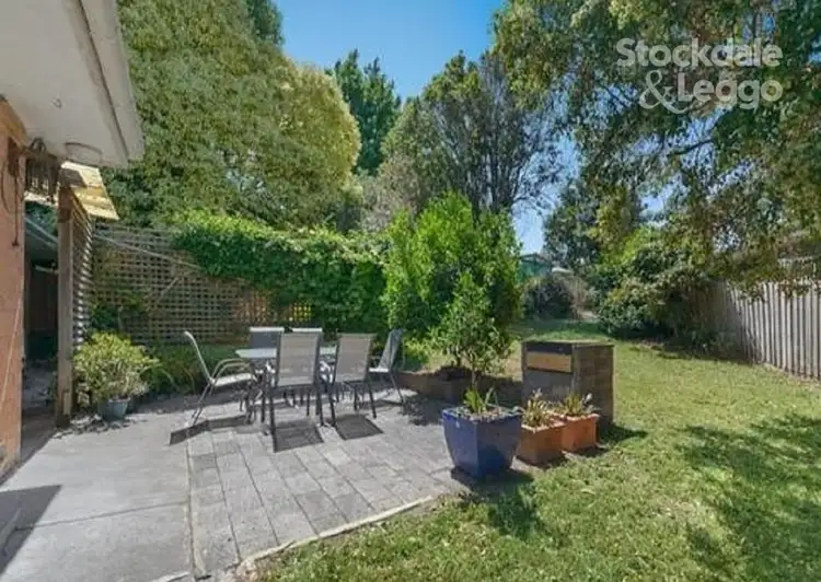 Sixth view of Homely house listing, 3 McCredden Court, Box Hill South VIC 3128