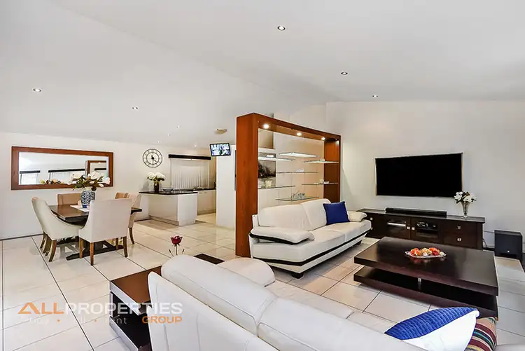 Second view of Homely house listing, 34 Carisbrook Circuit, Forest Lake QLD 4078