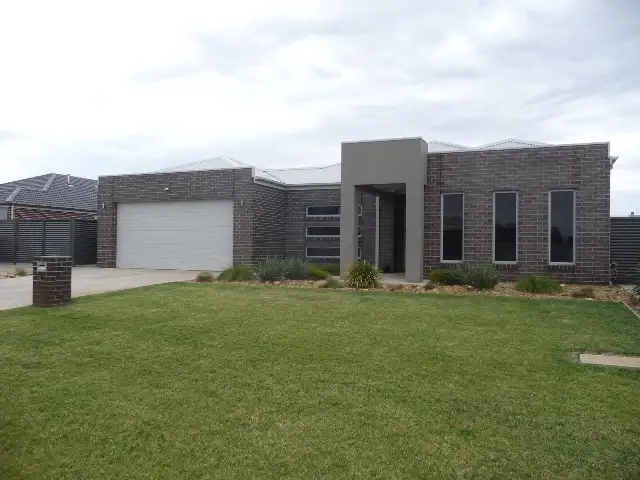 Main view of Homely house listing, 8 Aviemore Crt, Moama NSW 2731