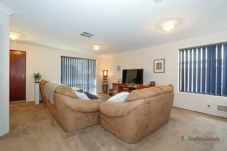 Fourth view of Homely house listing, 4 Ison Court, Caversham WA 6055