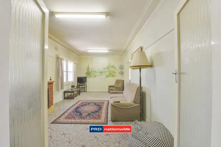 Fourth view of Homely house listing, 10 Oxley Street, Tamworth NSW 2340