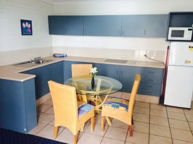 Sixth view of Homely unit listing, 505 'Travel Inn' 40 Surf Parade, Broadbeach QLD 4218