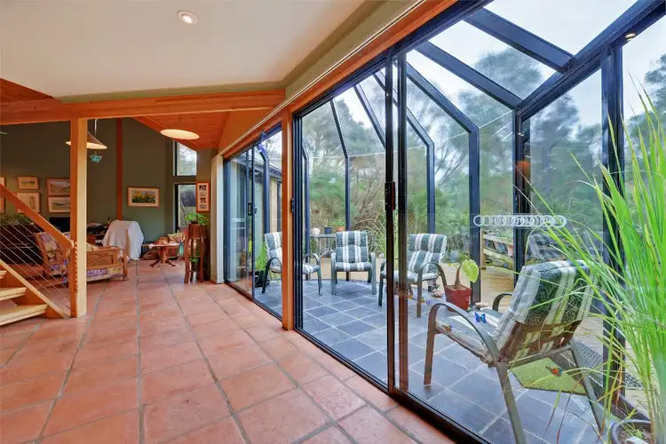 5 Correa Court, Hawley Beach TAS 7307