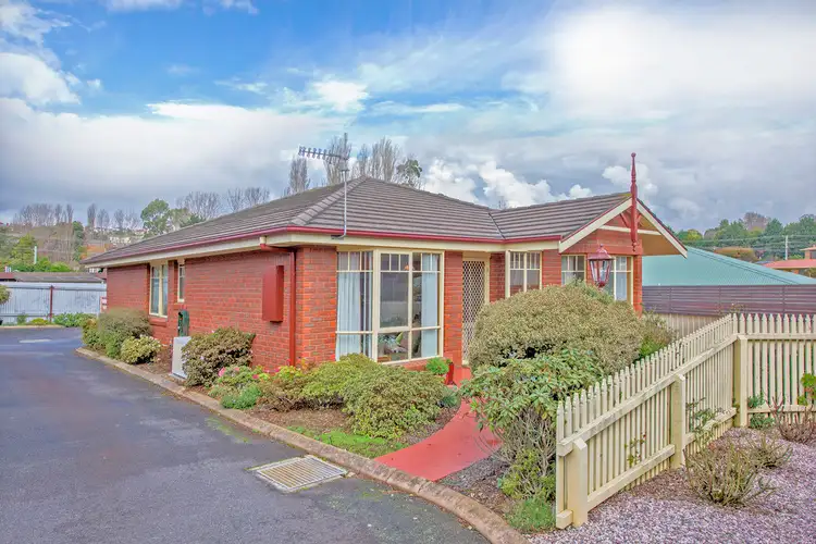 3 / 7 Holmes Place, Park Grove TAS 7320