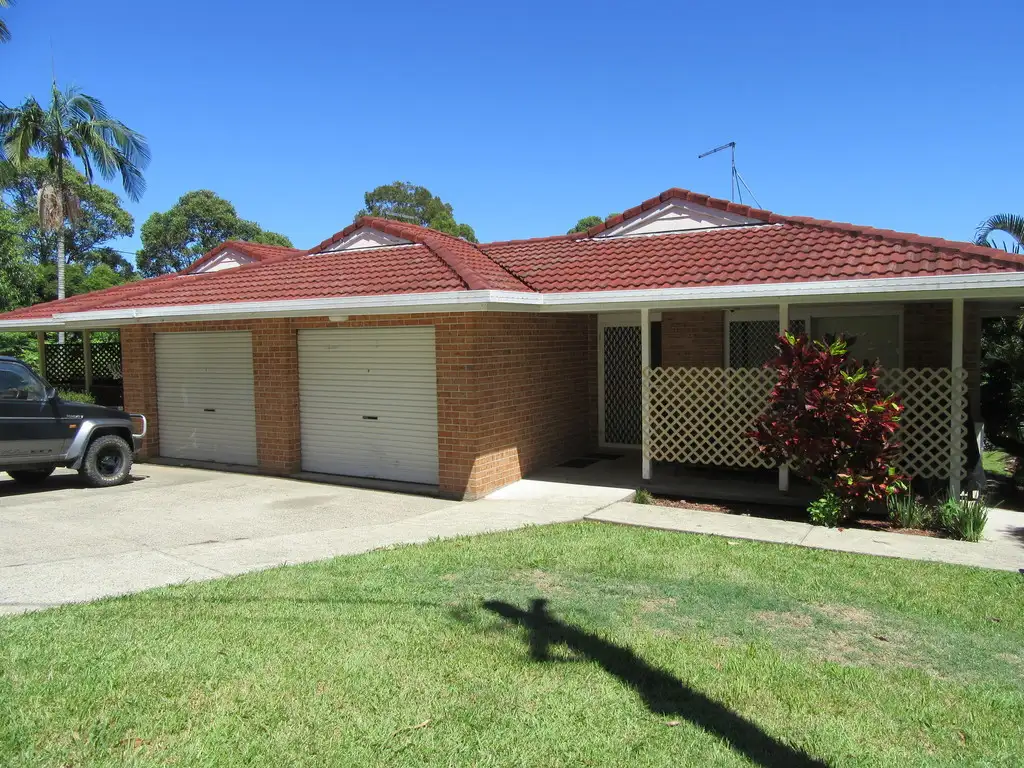 Main view of Homely townhouse listing, 2/40 Corrigan Avenue, Toormina NSW 2452