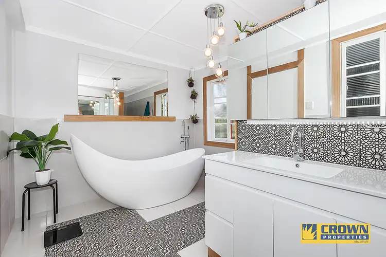 106 Dover Road, Redcliffe QLD 4020