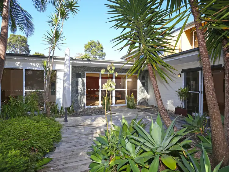 9 Honeyeater Way, Coffs Harbour NSW 2450
