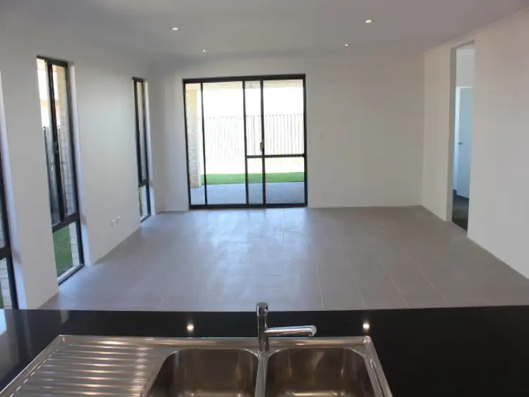 Sixth view of Homely house listing, 161 Sapphire Chase, Wellard WA 6170