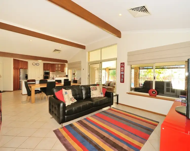 Seventh view of Homely house listing, 4 Nicoli Place, Baldivis WA 6171