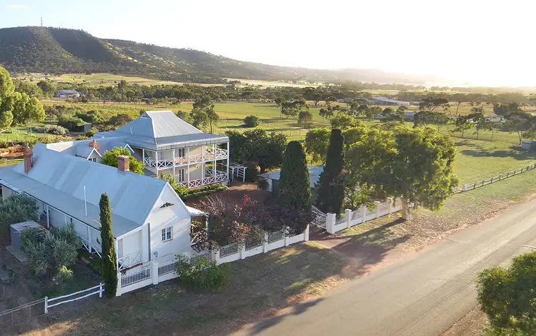 15 Carter Road, York WA 6302