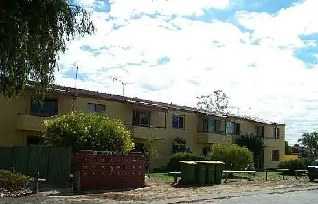 21/15 Corvus Place, Rockingham WA 6168