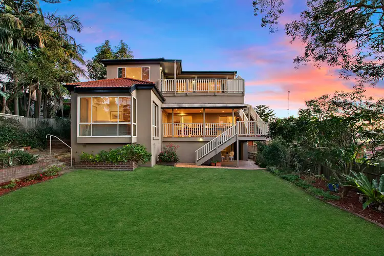 8 Arnott Crescent, Warriewood NSW 2102