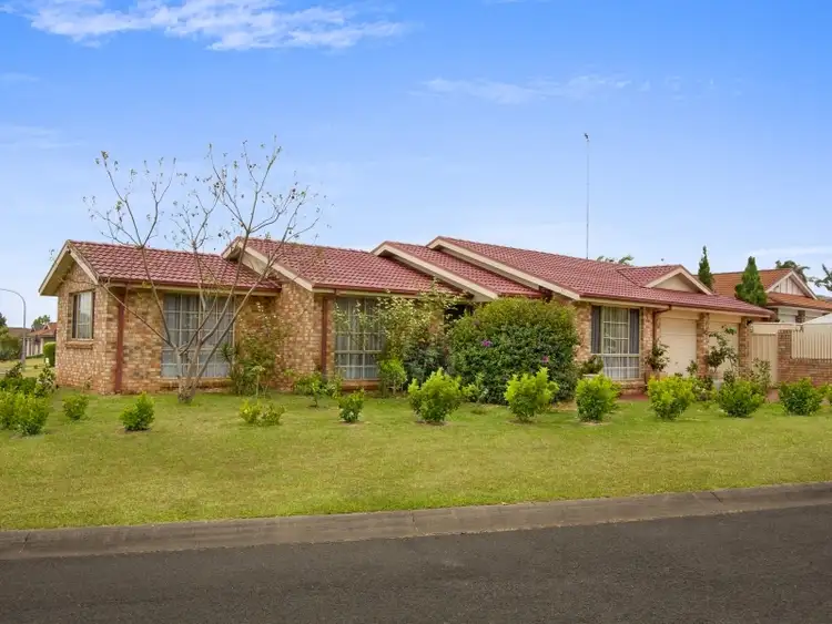16 Gerald Street, Cecil Hills NSW 2171