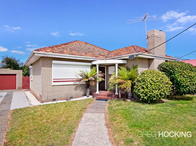 16 Evesham Road, Cheltenham VIC 3192