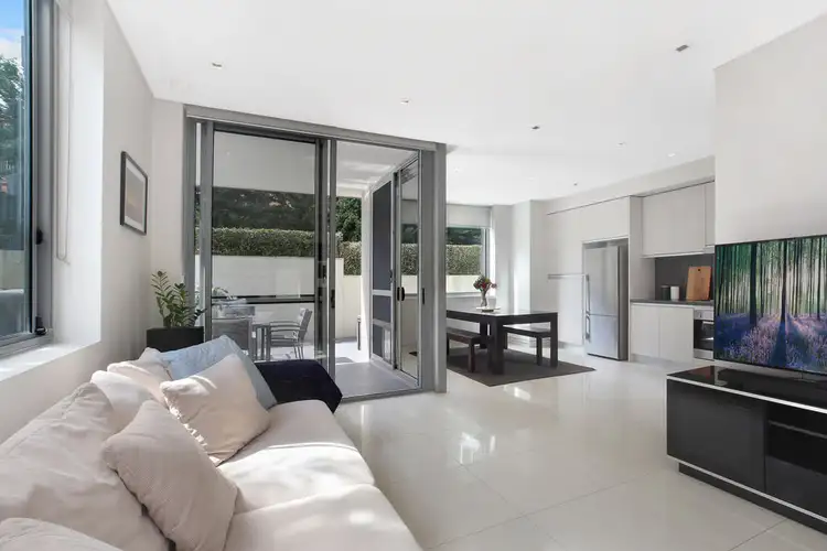 Third view of Homely unit listing, 2/85-87 Duncan Street, Maroubra NSW 2035