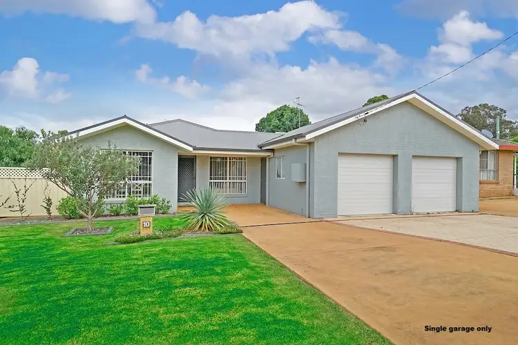 10 South Street, Thirlmere NSW 2572