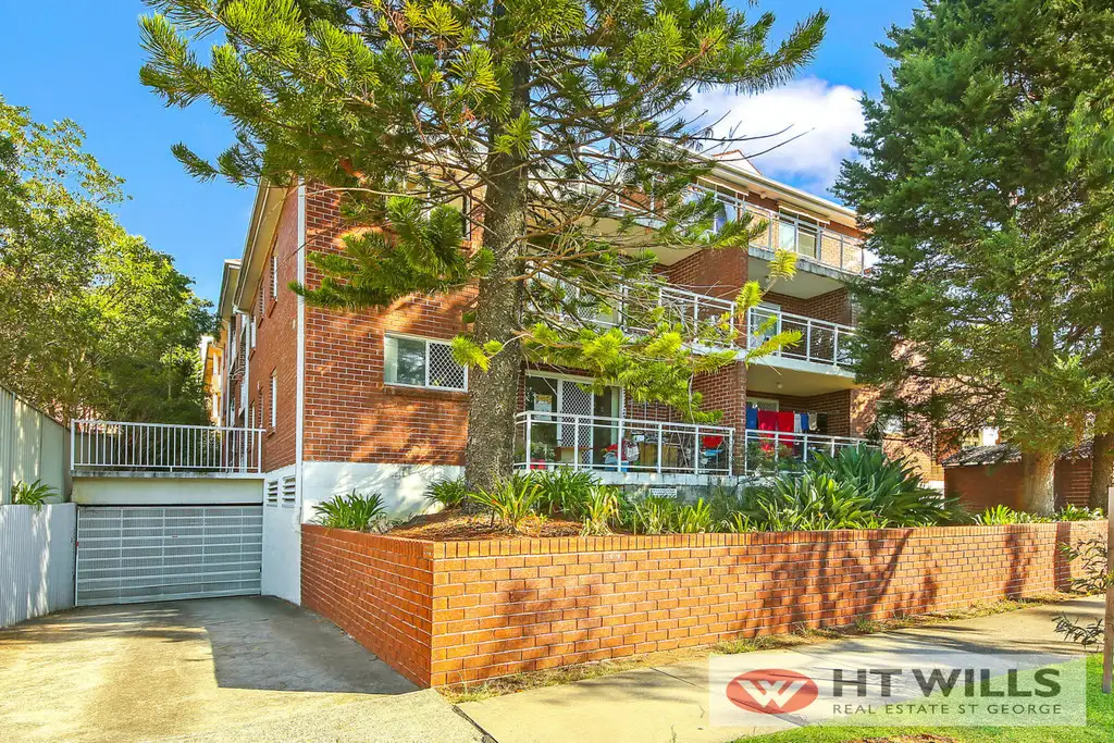 Main view of Homely unit listing, 13/7-9 Dalcassia Street, Hurstville NSW 2220