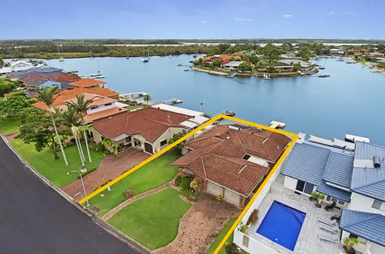 32 Acacia Circuit, Yamba NSW 2464