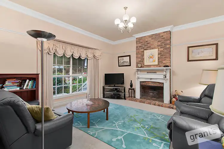 Fifth view of Homely house listing, 6 Ezard Close, Berwick VIC 3806