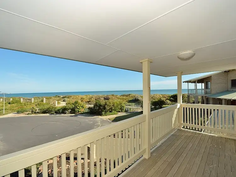Sixth view of Homely house listing, 2 Petina Court, Silver Sands WA 6210