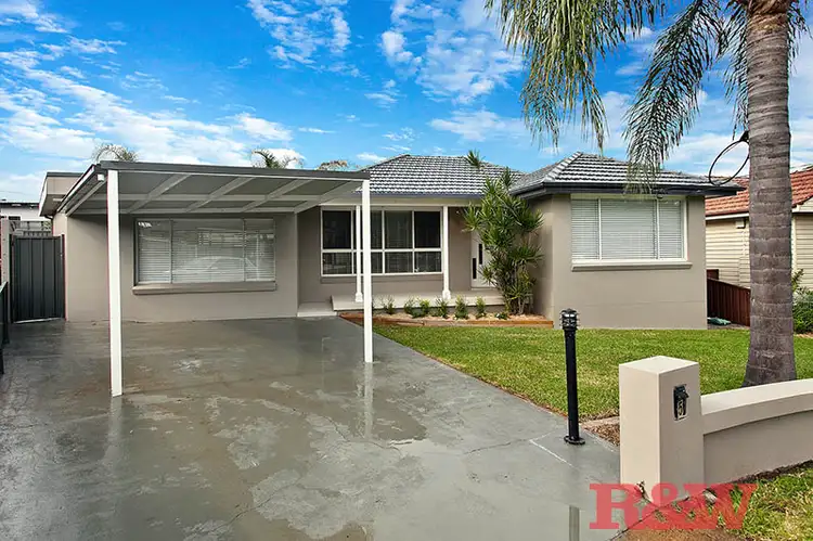 5 Todd Crescent, Peakhurst NSW 2210