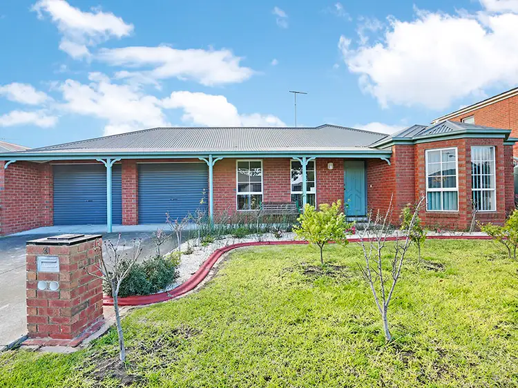 21 Adriatic Court, Norlane VIC 3214