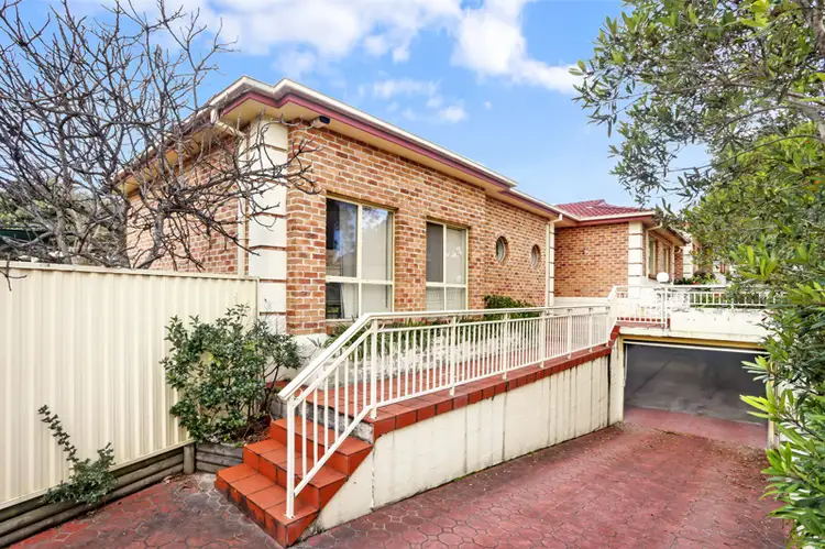 2/39 Queens Road, Hurstville NSW 2220