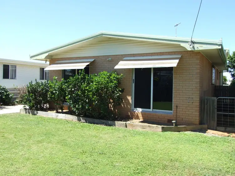 65 Bathurst Street, Elliott Heads QLD 4670