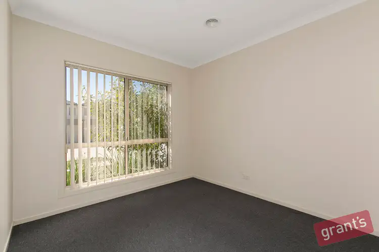 Sixth view of Homely townhouse listing, 10 Melzak Way, Berwick VIC 3806
